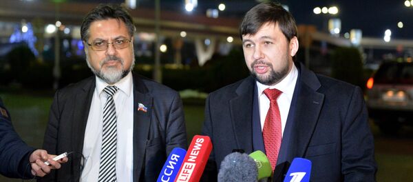 弗拉季斯拉夫•杰伊涅戈和丹尼斯•普希林 - 俄罗斯卫星通讯社