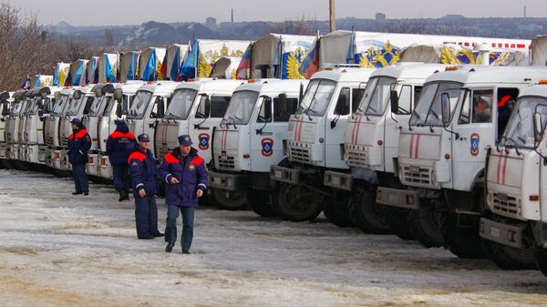 俄羅斯自2月起向頓巴斯和烏克蘭提供近170個車隊的人道主義救援物資 - 俄羅斯衛星通訊社