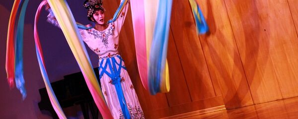 媒体:京剧艺术讲座将于25日至26日在俄罗斯举行 媒体:京剧艺术讲座将于25日至26日在俄罗斯举行 - 俄罗斯卫星通讯社