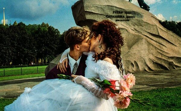 俄羅斯人更願意在夏天結婚 - 俄羅斯衛星通訊社