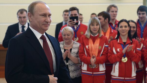 普京赞赏俄大学生代表团在第27届世界大学生冬运会上的表现 - 俄罗斯卫星通讯社