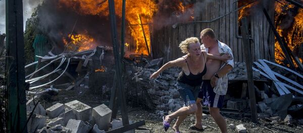 摄影作品《乌克兰黑色的日子》 摄影作品《乌克兰黑色的日子》 - 俄罗斯卫星通讯社