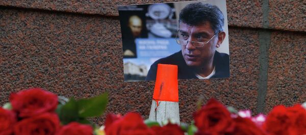 俄偵查委:涅姆佐夫曾因對《查理週刊》槍擊案發表言論收到過威脅 俄偵查委:涅姆佐夫曾因對《查理週刊》槍擊案發表言論收到過威脅 - 俄羅斯衛星通訊社