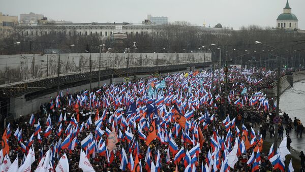 在莫斯科市中心舉行了紀念涅姆佐夫的遊行活動 - 俄羅斯衛星通訊社