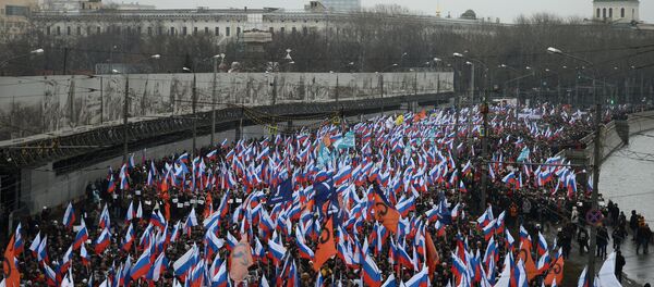 在莫斯科市中心举行了纪念涅姆佐夫的游行活动 - 俄罗斯卫星通讯社