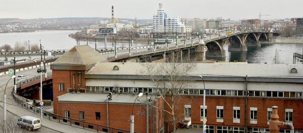 中国驻伊尔库茨克总领事馆提醒游客慎重考虑前往贝加尔湖地区旅游 中国驻伊尔库茨克总领事馆提醒游客慎重考虑前往贝加尔湖地区旅游 - 俄罗斯卫星通讯社