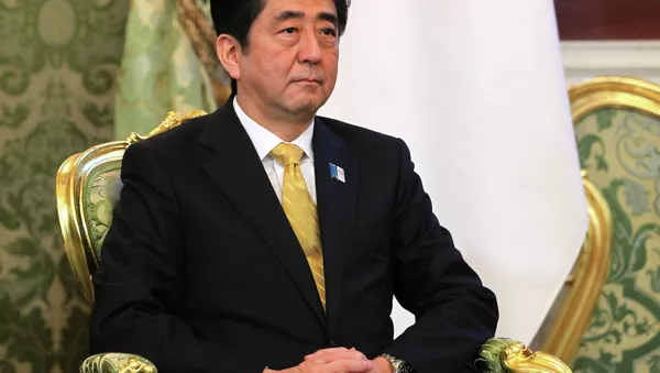 日本首相安倍晉三領導的自民黨支部發生捐款醜聞 - 俄羅斯衛星通訊社