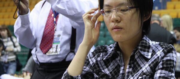 侯逸凡击败乌克兰选手，成为世界冠军 - 俄罗斯卫星通讯社