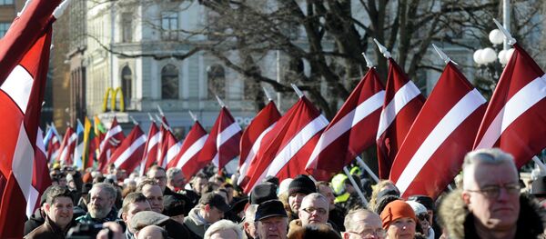 里加近千人參加紀念武裝黨衛軍士兵遊行活動 - 俄羅斯衛星通訊社