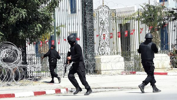 外國遊客和警察在突尼斯博物館恐怖襲擊中遇難 - 俄羅斯衛星通訊社