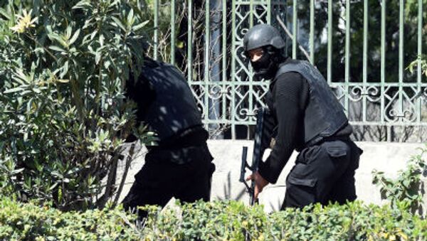 Силы безопасности Туниса у музея Бардо - 俄罗斯卫星通讯社