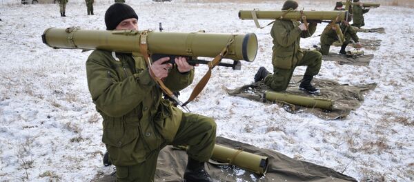 美國國會通過決議 號召對烏克蘭提供武器 美國國會通過決議 號召對烏克蘭提供武器 - 俄羅斯衛星通訊社