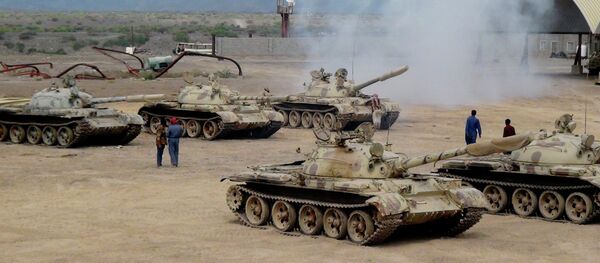 也門親政府部隊收復了亞丁國際機場 也門親政府部隊收復了亞丁國際機場 - 俄羅斯衛星通訊社