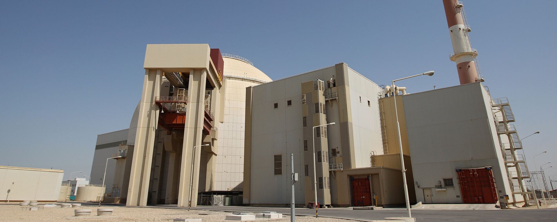 伊朗布什尔核电站遭美以打击，致1人死亡 - 俄罗斯卫星通讯社, 1920, 04.04.2026