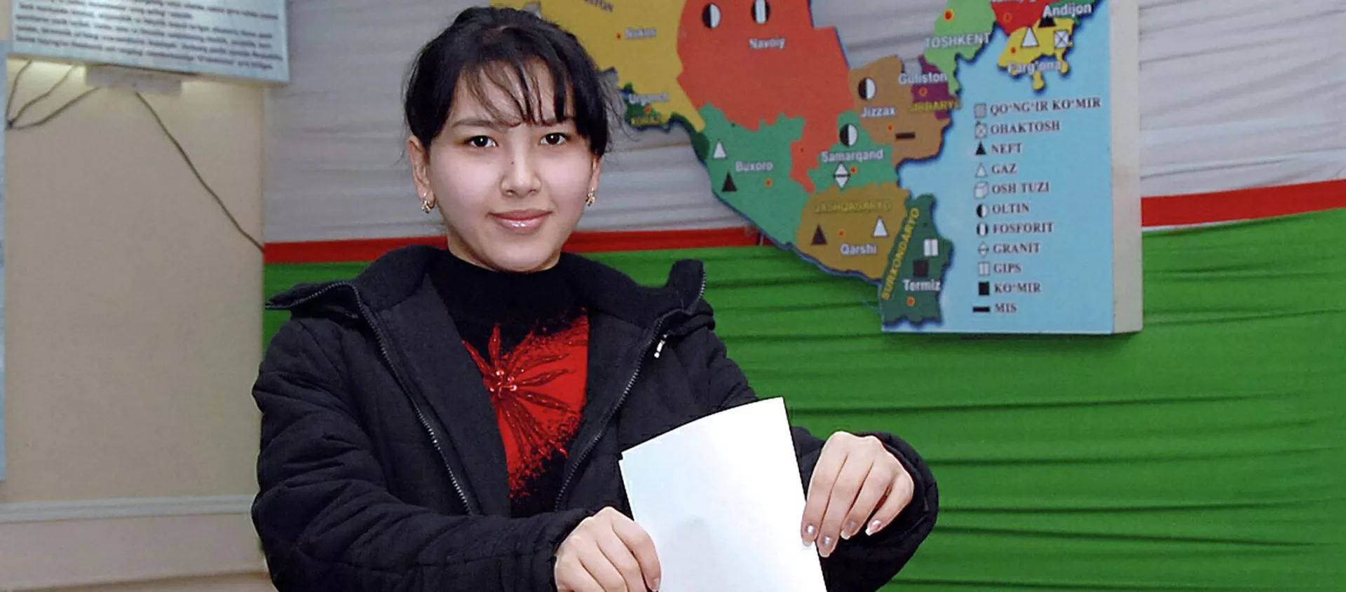 烏茲別克斯坦中選委：烏茲別克斯坦舉行總統選舉 有超過33%選民投票 - 俄羅斯衛星通訊社, 1920, 24.10.2021