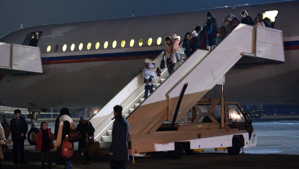俄罗斯第四架也门撤侨飞机抵达莫斯科 - 俄罗斯卫星通讯社
