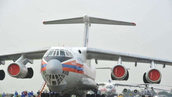 俄紧急情况部飞机向遭飓风袭击的瓦努阿图民众运送了人道主义救援物资 - 俄罗斯卫星通讯社