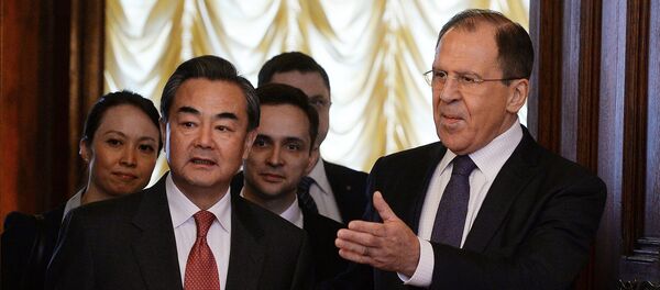 俄中外長商討加強打擊“伊斯蘭國”的必要性和信息安全問題 - 俄羅斯衛星通訊社