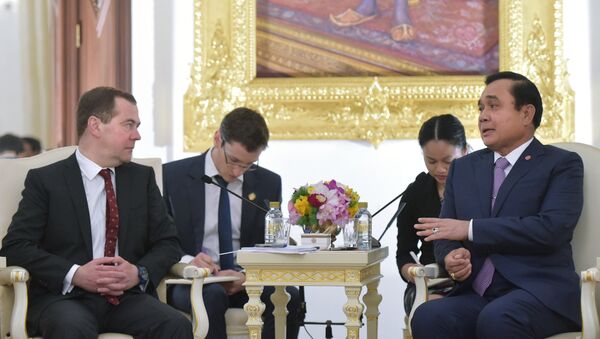 Переговоры премьер-министров России и Таиланда начались в Бангкоке - 俄羅斯衛星通訊社