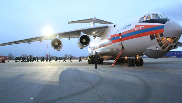 俄联邦国防部将向哈卡斯火灾受灾者运送约100吨的食品与设备 - 俄罗斯卫星通讯社
