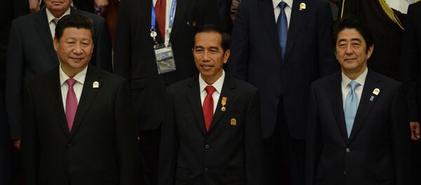 日媒称中日首脑在万隆会议会场握手并致问候 日媒称中日首脑在万隆会议会场握手并致问候 - 俄罗斯卫星通讯社