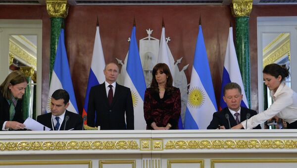 阿根廷總統訪俄期間簽署二十多項合作文件 - 俄羅斯衛星通訊社