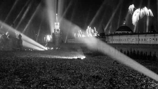 1945年5月9日在紅場燃放的勝利禮花。 - 俄羅斯衛星通訊社
