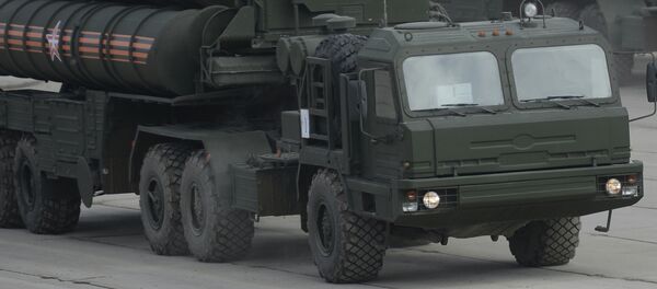 S-400 S-400 - 俄羅斯衛星通訊社