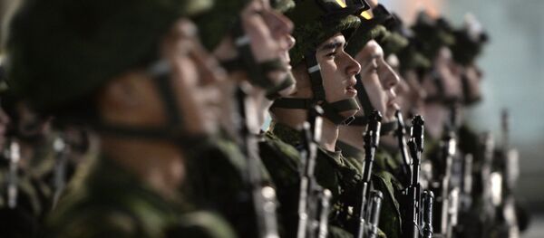 演习阅兵式 - 俄罗斯卫星通讯社