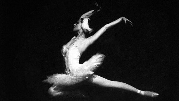 俄罗斯传奇女芭蕾舞演员马娅·普列谢茨卡娅去世，享年89岁 - 俄罗斯卫星通讯社