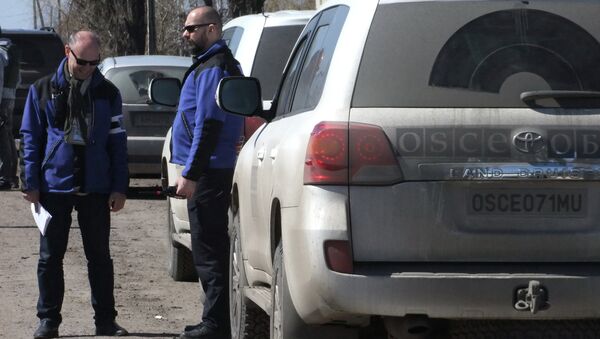 歐安組織觀察員自5月初起已在頓巴斯地區累計記錄到698次爆炸襲擊 - 俄羅斯衛星通訊社