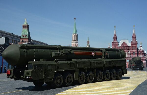“雅爾斯”導彈射擊系統 - 俄羅斯衛星通訊社