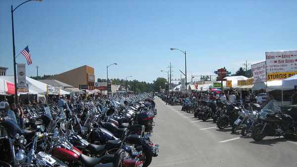 美國得克薩斯州電單車幫派衝突至少 9 人死亡 - 俄羅斯衛星通訊社