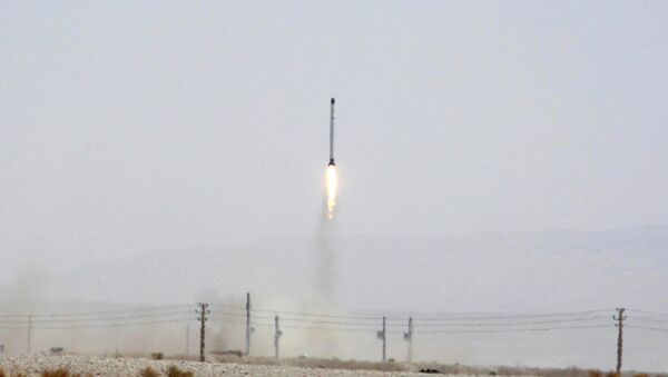 伊朗在陸軍演習中成功發射了地對地導彈 - 俄羅斯衛星通訊社