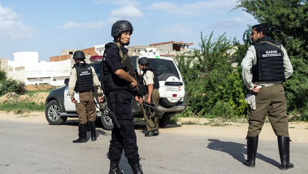 媒體：突尼斯警方與武裝分子交火 - 俄羅斯衛星通訊社