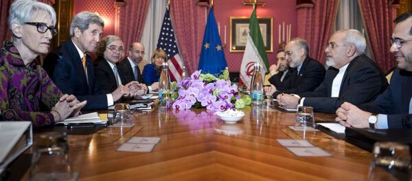 美伊外长在伊朗核问题谈判框架下在日内瓦会面 美伊外长在伊朗核问题谈判框架下在日内瓦会面 - 俄罗斯卫星通讯社