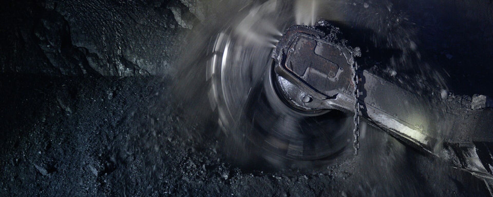 甘肃省白银市一煤矿发生透水事故，133人正作业，3人失联 - 俄罗斯卫星通讯社, 1920, 20.05.2025