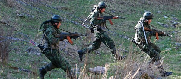 俄吉特种兵实兵演习在吉尔吉斯斯坦境内俄空军基地开始 - 俄罗斯卫星通讯社