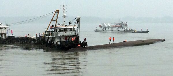 在長江上的中國救援人員（資料圖片） - 俄羅斯衛星通訊社