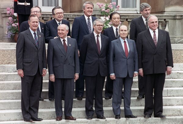G7/G8历史：从朗布依埃到布鲁塞尔 - 俄罗斯卫星通讯社