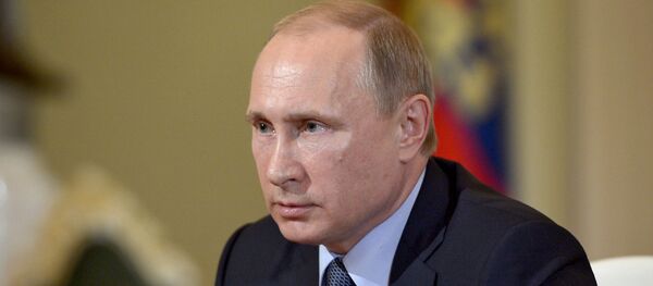 克宫称，普京责成总理梅德韦杰夫就俄METROJET航空公司飞机在埃及坠毁组建国家委员会 - 俄罗斯卫星通讯社