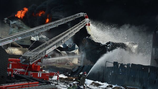 烏克蘭基輔州油庫火災已經導致18人傷亡 烏克蘭基輔州油庫火災已經導致18人傷亡 - 俄羅斯衛星通訊社