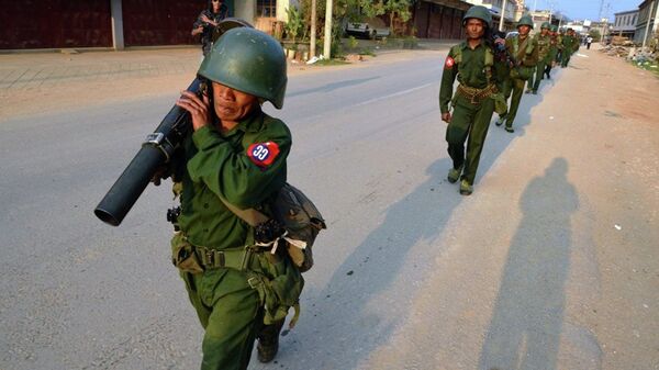 Myanmar soldiers in Kokang - 俄羅斯衛星通訊社