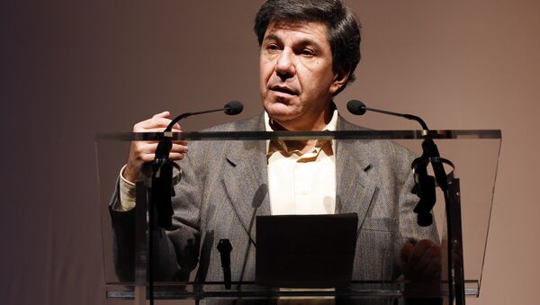 雅克•薩皮爾 - 俄羅斯衛星通訊社