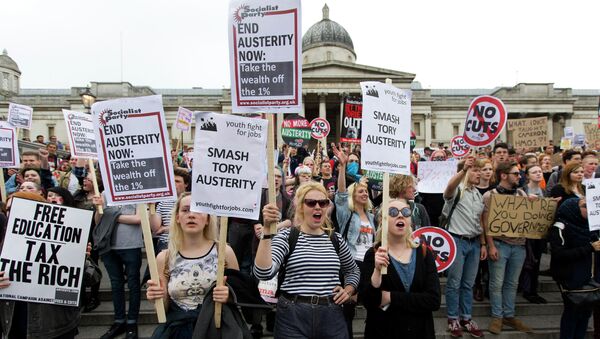 25萬英國人在倫敦對強硬經濟政策進行抗議 - 俄羅斯衛星通訊社