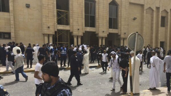 數千人參加科威特什葉派清真寺恐怖襲擊遇難者葬禮 - 俄羅斯衛星通訊社