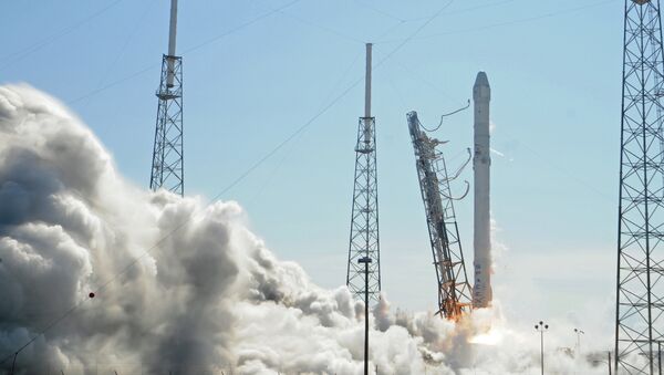 NASA祝贺SpaceX成功回收猎鹰9号火箭第一节 - 俄罗斯卫星通讯社
