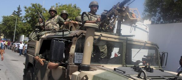 阿爾及利亞軍方下令鄰近突尼斯和利比亞邊界地帶駐軍進入全面戰備狀態 阿爾及利亞軍方下令鄰近突尼斯和利比亞邊界地帶駐軍進入全面戰備狀態 - 俄羅斯衛星通訊社