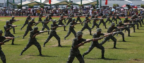 Народно-освободительная армия Китая во время празднования годовщины присоединения Гонконга к Китаю - 俄罗斯卫星通讯社