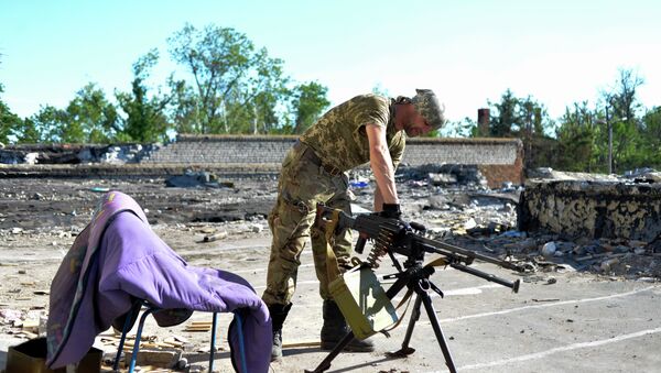 頓涅茨克國防部代表：計劃在解除希羅基諾武裝的行動中撤出口徑小於100毫米的武器 - 俄羅斯衛星通訊社